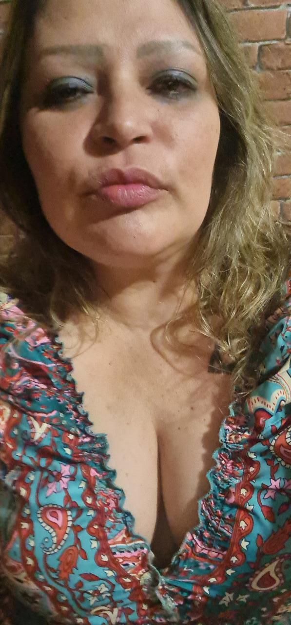 Chica busca chico en La Coruña: 