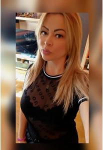 Chica busca chico en La Coruña: 