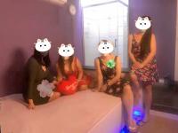 604135625: Chica busca chico en Barcelona