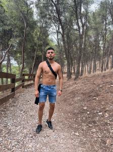 641054196: Chico busca chica en Valencia