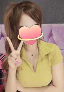 663190558: Chica busca chico en León