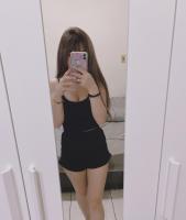 663190558: Chica busca chico en León