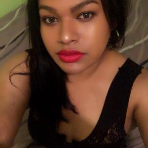 681190979: Chica busca chico en Madrid