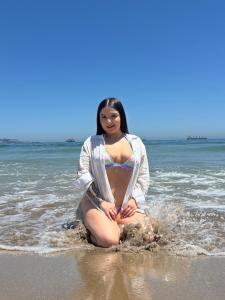 Chica busca chico en Cádiz: 