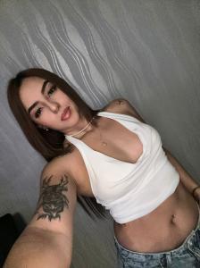 Chica busca chico en Tenerife: 