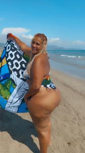 641498198: Chica busca chico en Madrid