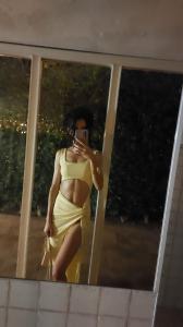 Chica busca chico en Ibiza: 