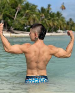 Chico busca chica en Murcia: 