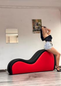 Chica busca chico en Mallorca: 