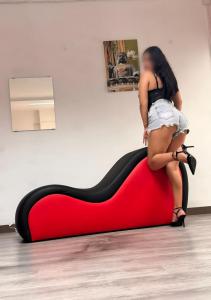 Chica busca chico en Mallorca: 