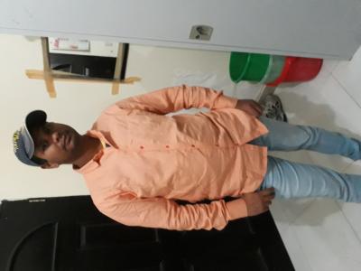 Chico busca chica en Castellón: 