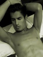 610651836: Chico busca chica en Barcelona