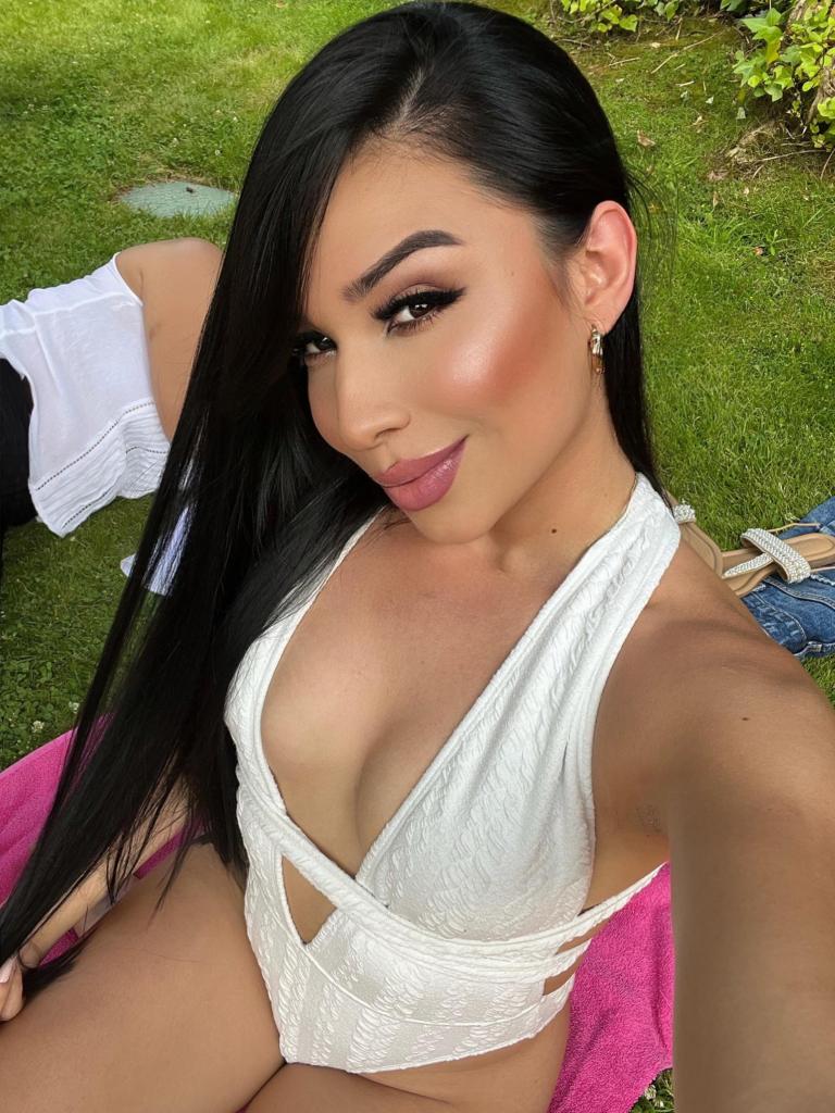 614810052: Chica busca chico en Valladolid