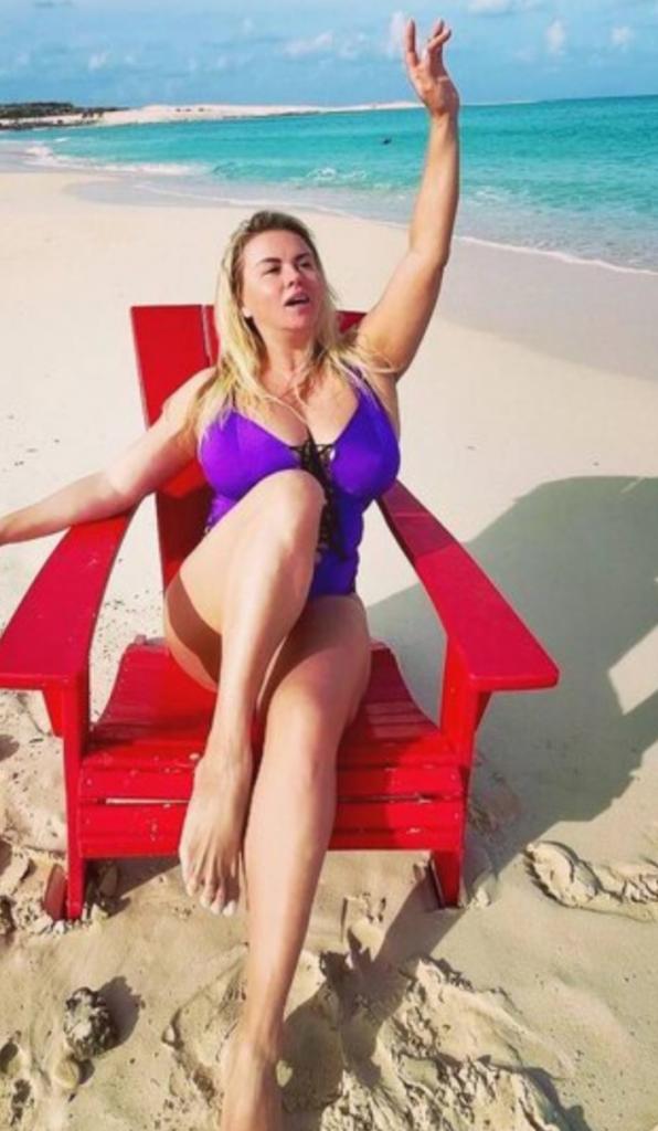 Chica busca chico en Granada: 