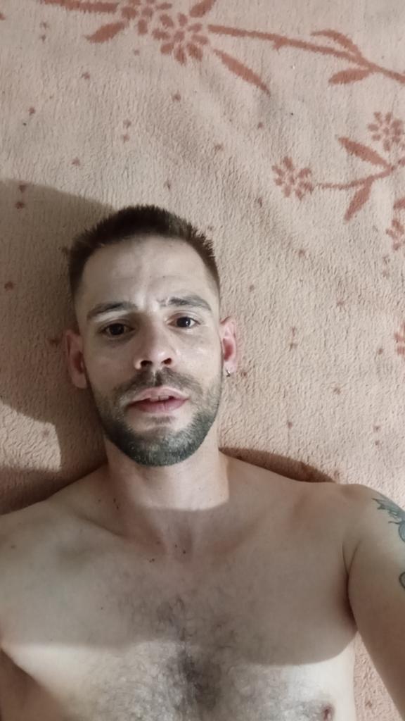 Chico busca chica en Madrid: 