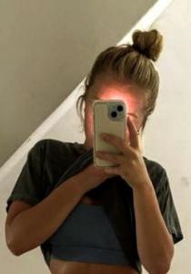 677612976: Chica busca chico en Córdoba