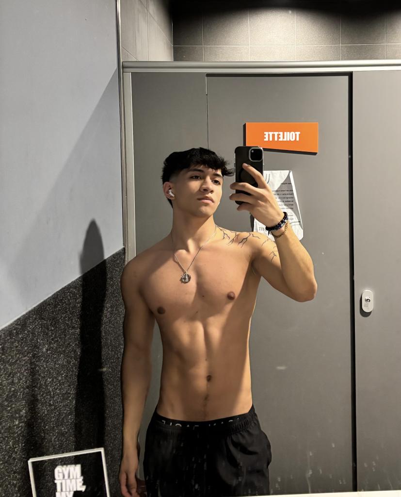 658242000: Chico busca chica en Madrid