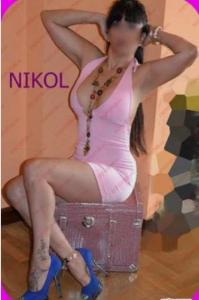 672584850: Chica busca chico en Navarra