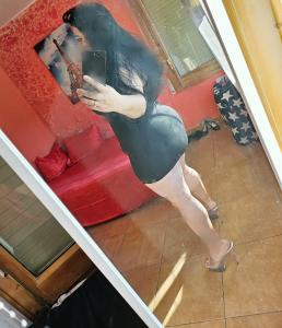 624235048: Chica busca chico en Gerona