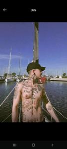 658058990: Chico busca chica en Valencia