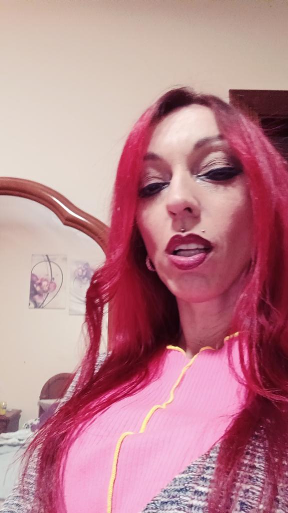 Chica busca chico en Asturias: 