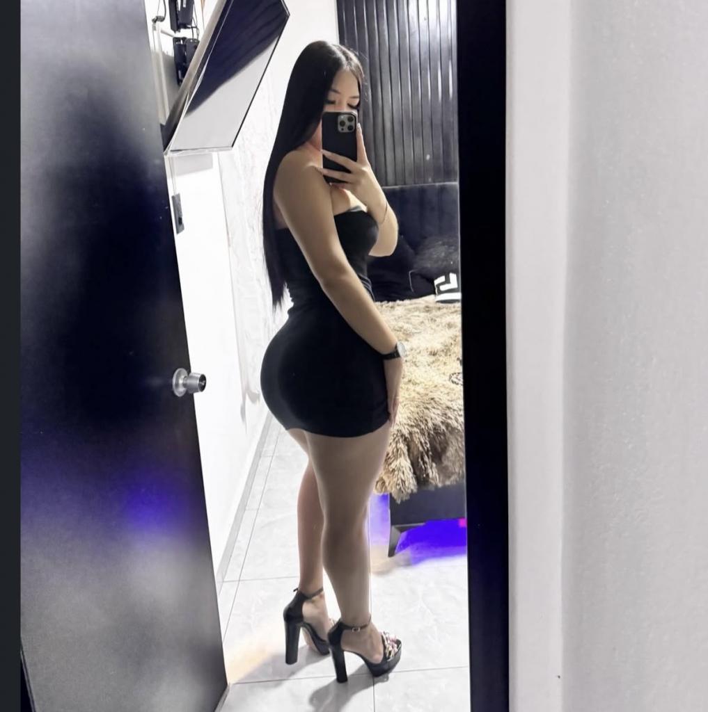 Chica busca chico en Cádiz: 