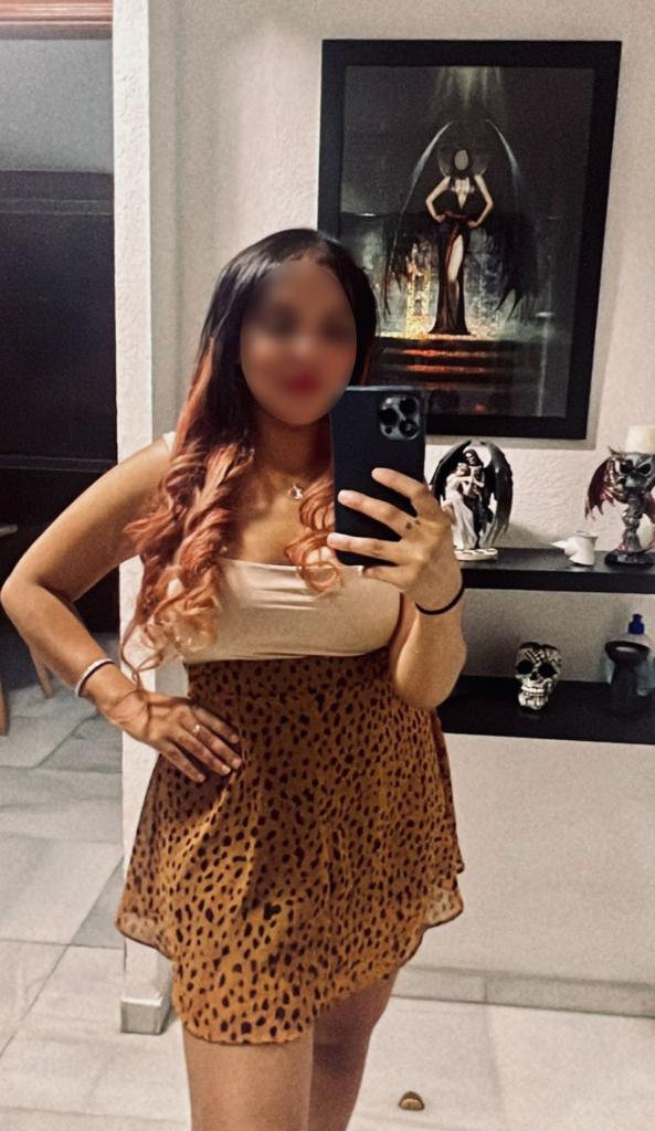 Chica busca chico en Almería: 