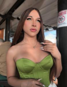 613806488: Transexual en Tenerife