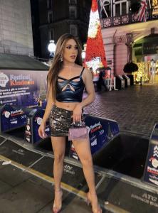 695379165: Travesti en Madrid