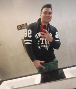 679034217: Chico busca chica en Málaga