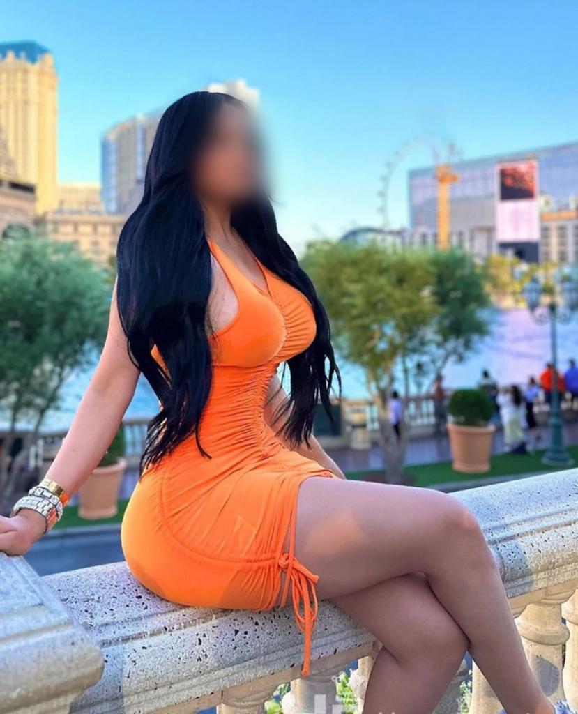 632536391: Chica busca chico en Madrid