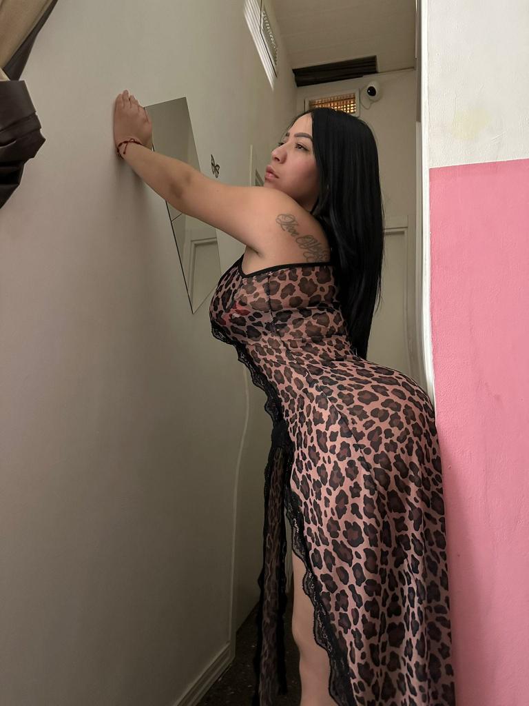 613756534: Chica busca chico en Barcelona