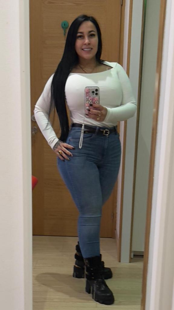 Chica busca chico en La Coruña: 