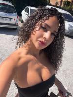 667329788: Chica busca chico en Málaga