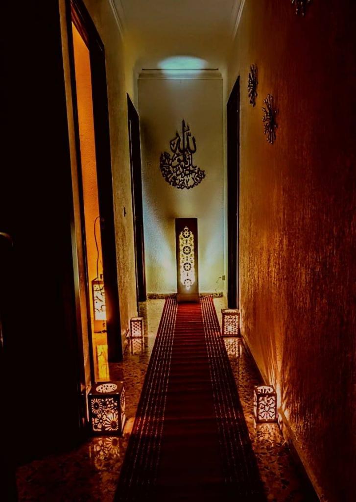 Chica busca chico en Cádiz: 