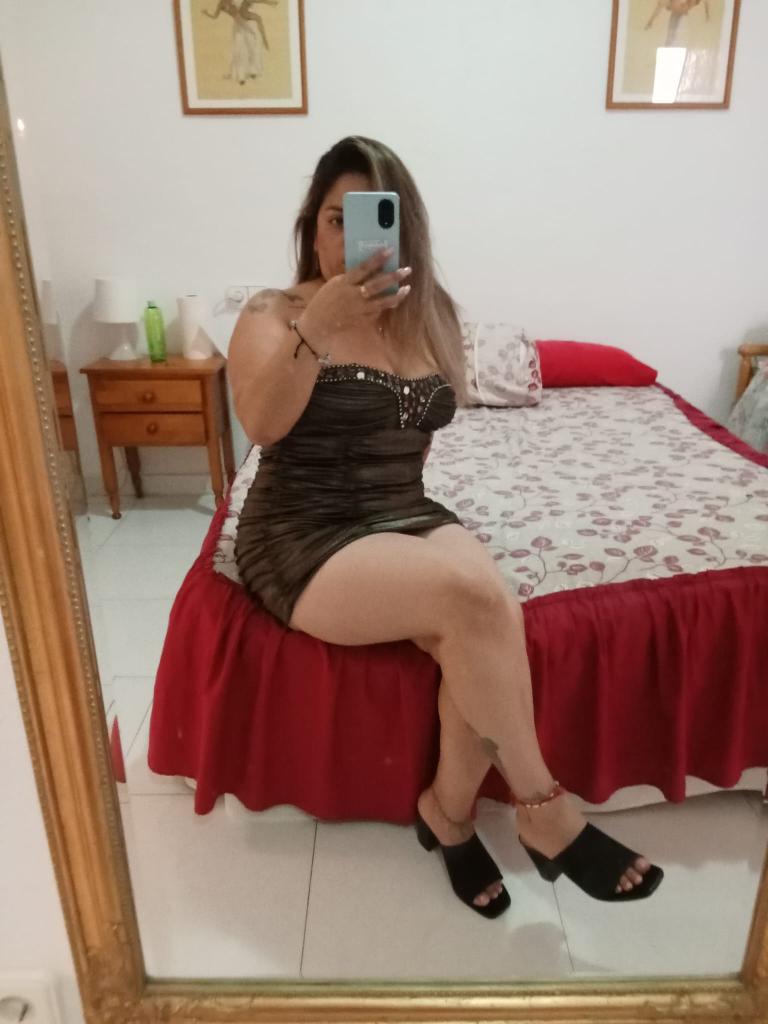 613815305: Chica busca chico en Alicante