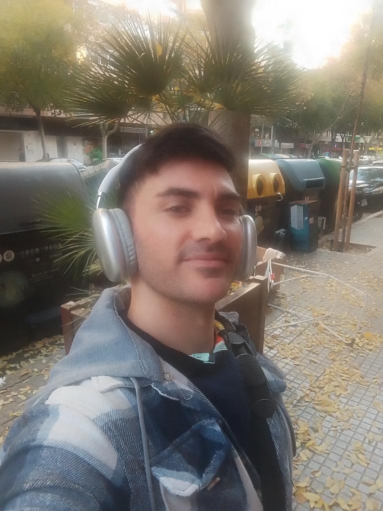 641881164: Chico busca chica en Mallorca