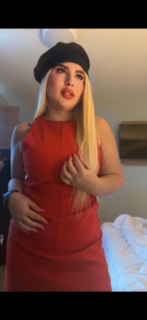 613335890: Chica busca chico en Valencia