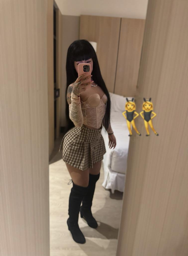 Chica busca chico en Cantabria: 