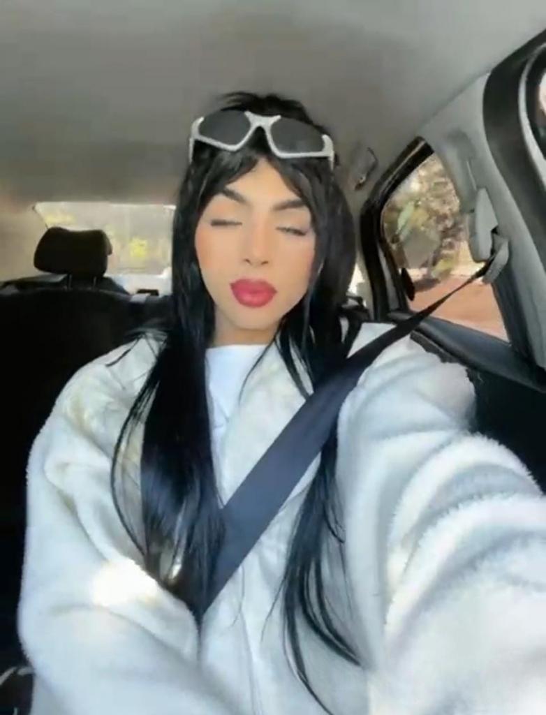 603110410: Transexual en Tenerife