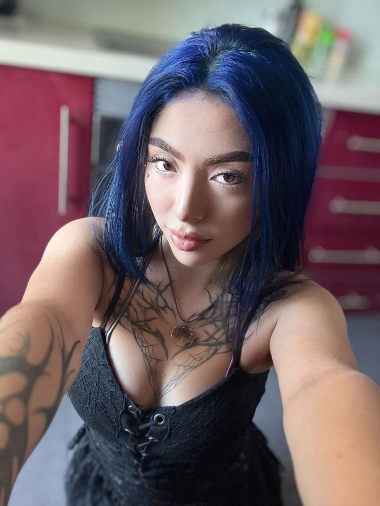 Chica busca chico en Málaga: Chica busca chico