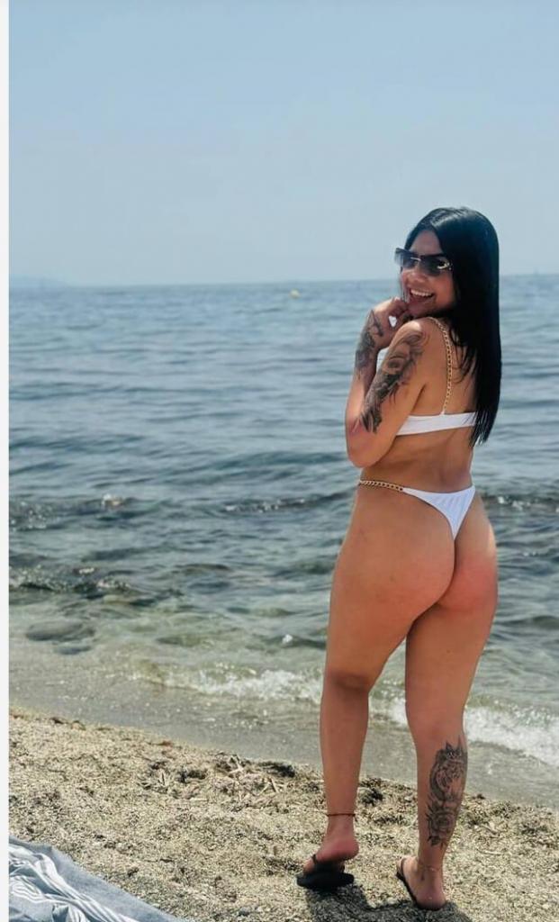 Chica busca chico en Almería: 