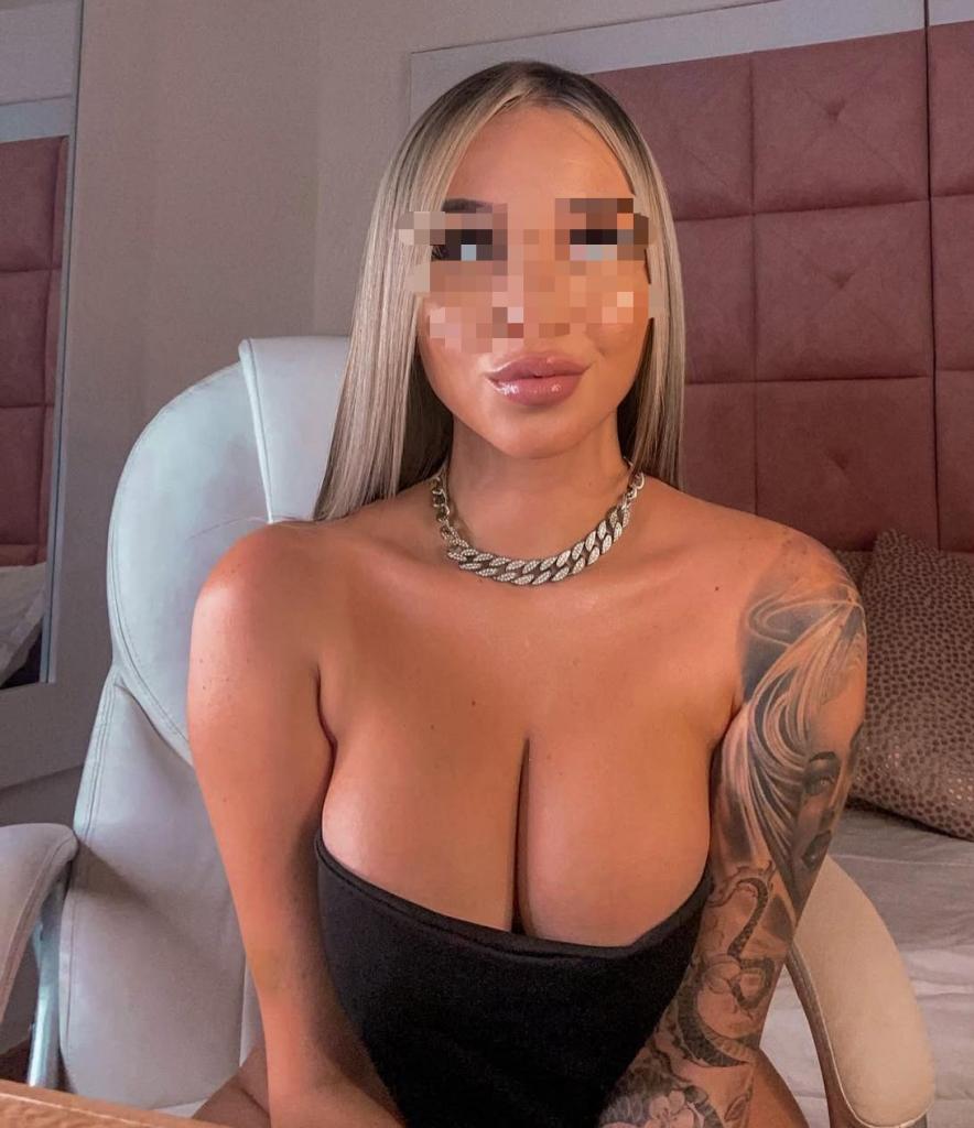 Chica busca chico en Almería: 