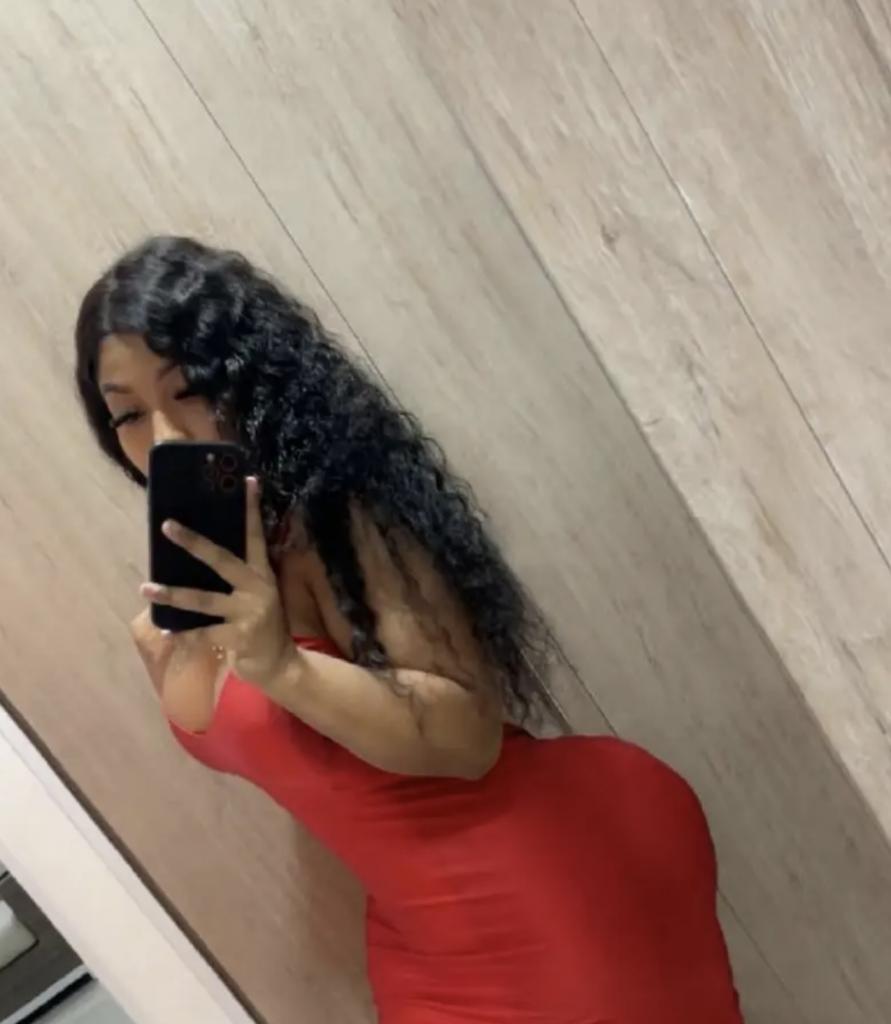 Chica busca chico en Cádiz: 