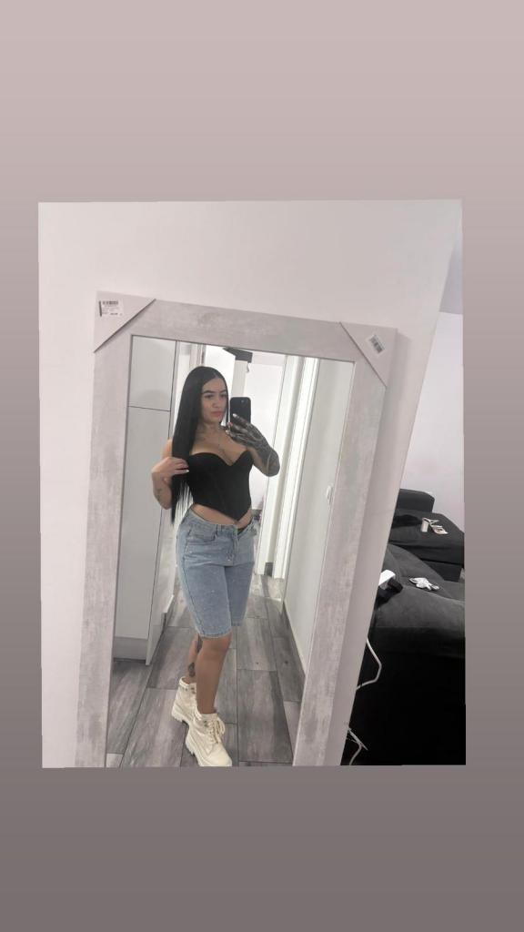 600915846: Chica busca chico en Sevilla