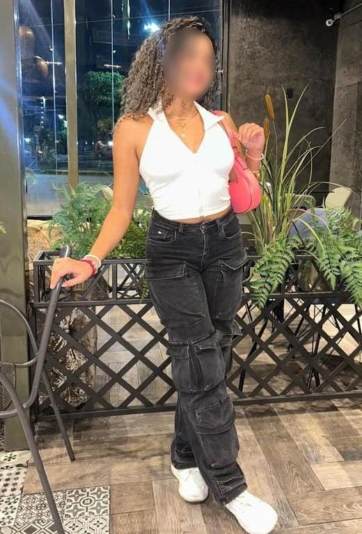 Chica busca chico en Sevilla: 