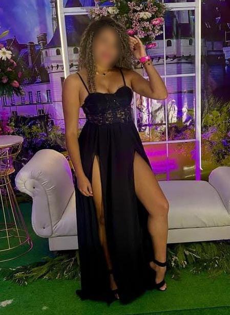 Chica busca chico en Sevilla: 