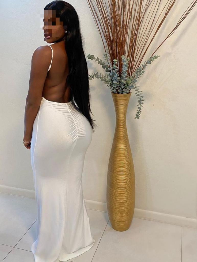 624732244: Chica busca chico en Alicante