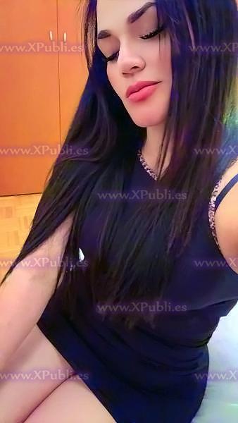 613437183: Chica busca chico en Navarra