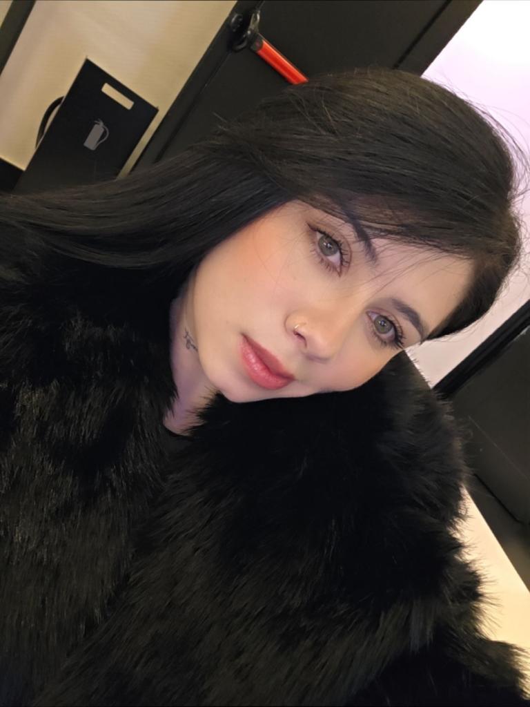 Chica busca chico en Almería: 